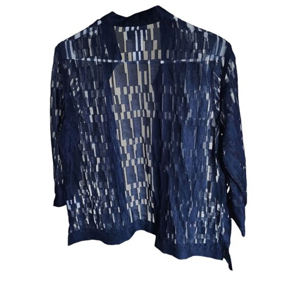 Alfred Dunner Women's Wisteria Lane Burnout  Shirt - Picture 3 of 5